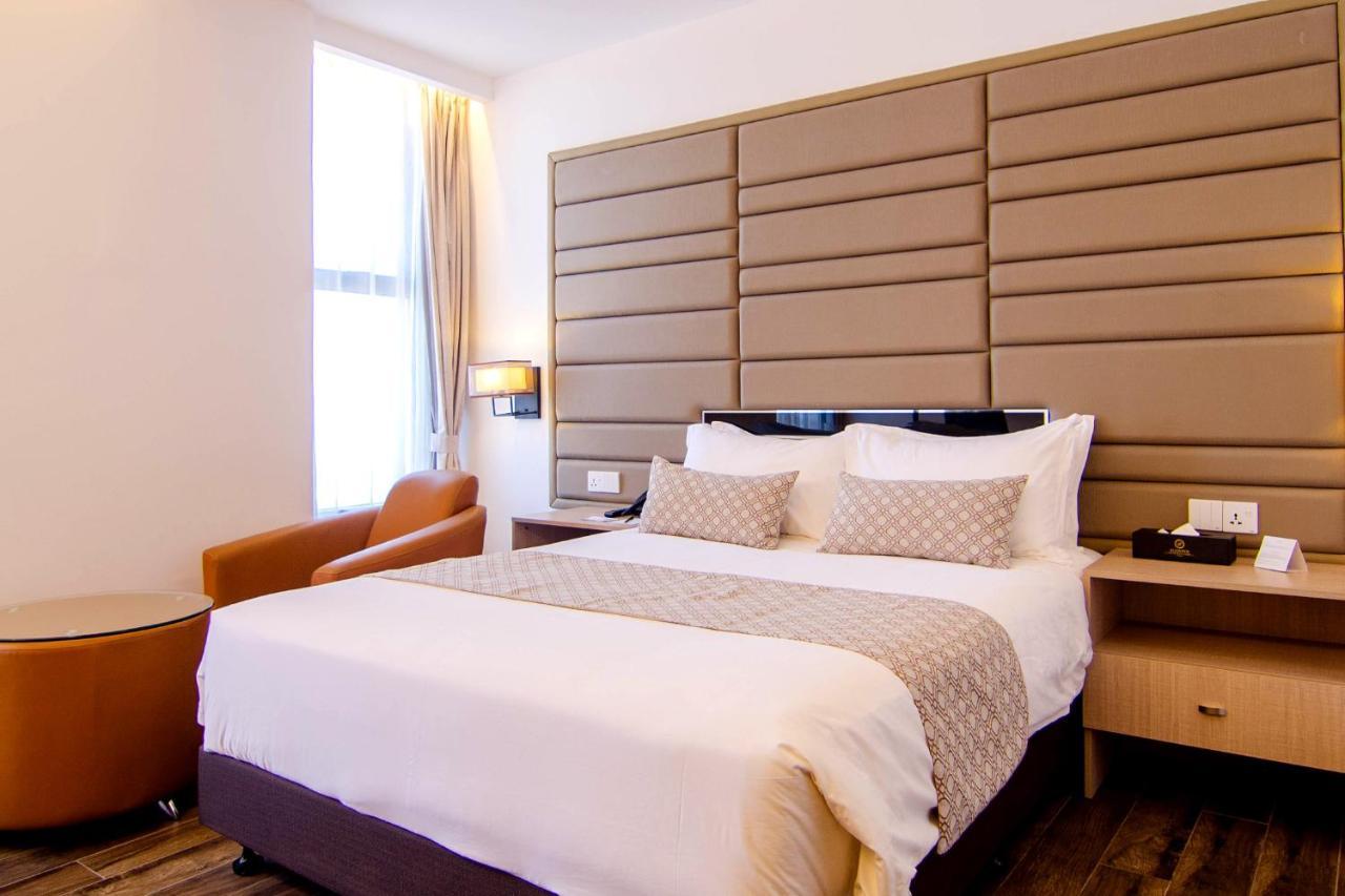 Best Western Sks Chattogram Chittagong Esterno foto
